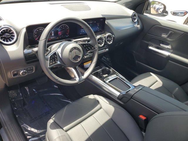 new 2025 Mercedes-Benz GLA 250 car, priced at $46,195