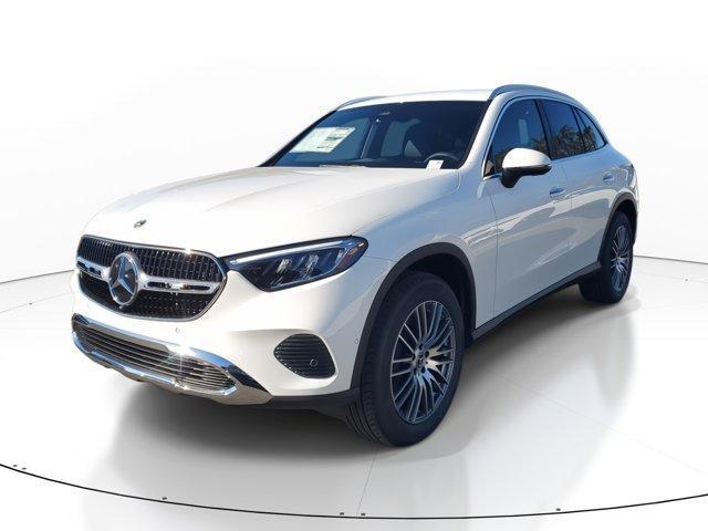 new 2025 Mercedes-Benz GLC 300 car, priced at $51,385