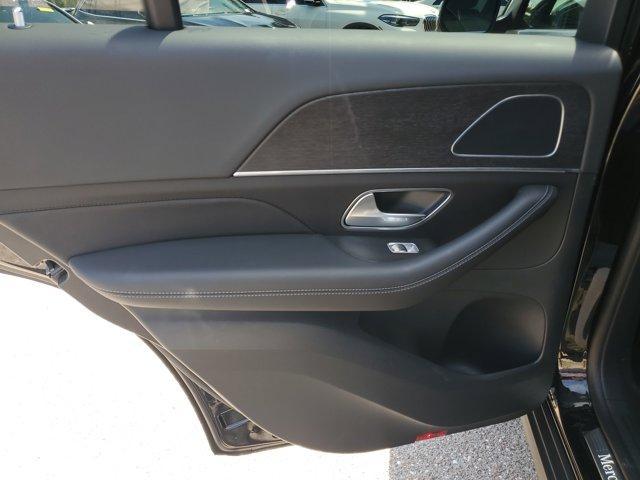 used 2025 Mercedes-Benz GLE 450 car, priced at $70,205