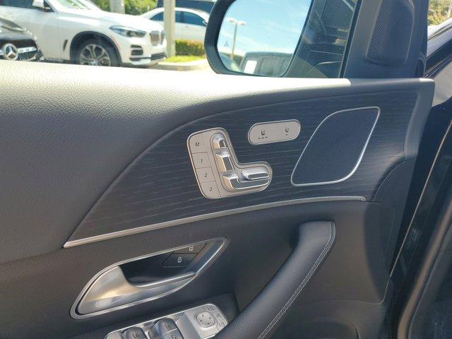 used 2025 Mercedes-Benz GLE 450 car, priced at $70,205