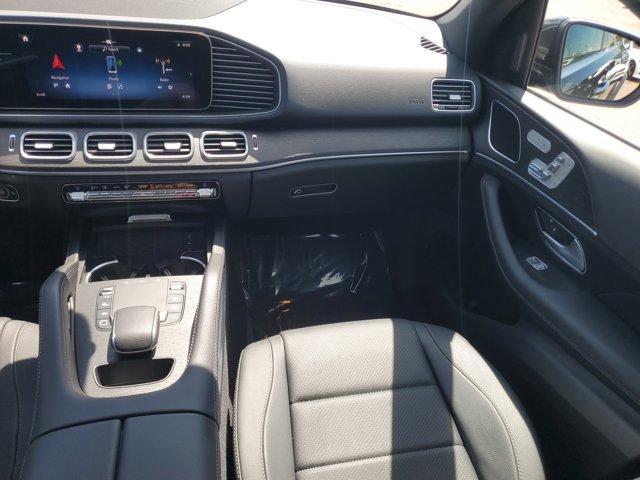 used 2025 Mercedes-Benz GLE 450 car, priced at $70,205