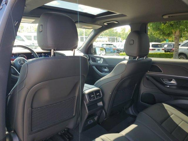 used 2025 Mercedes-Benz GLE 450 car, priced at $70,205