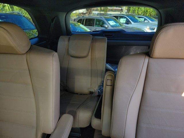 new 2026 Mercedes-Benz GLS 450 car, priced at $104,105