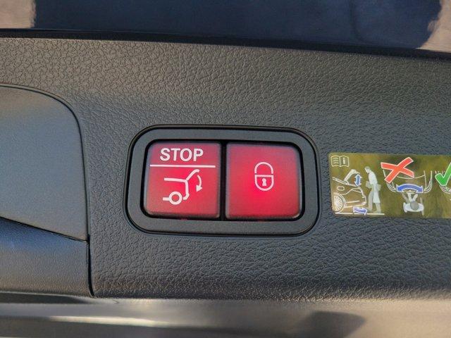 new 2026 Mercedes-Benz GLS 450 car, priced at $104,105