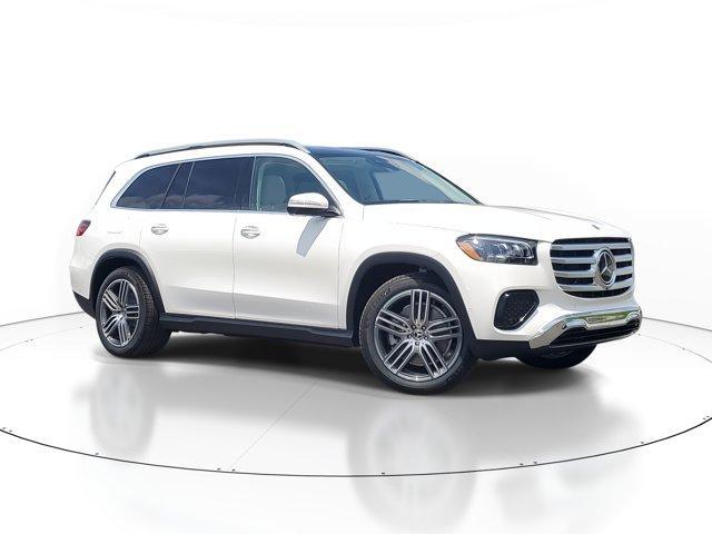 new 2026 Mercedes-Benz GLS 450 car, priced at $92,330