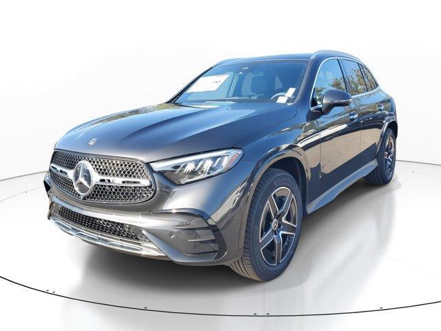 new 2025 Mercedes-Benz GLC 300 car, priced at $60,585