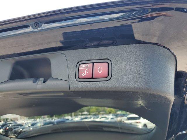 used 2025 Mercedes-Benz GLB 250 car, priced at $38,800