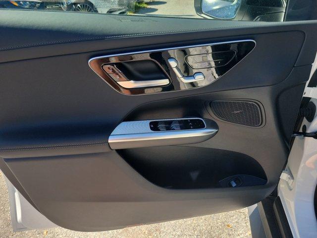 new 2026 Mercedes-Benz GLC 300 car, priced at $58,235