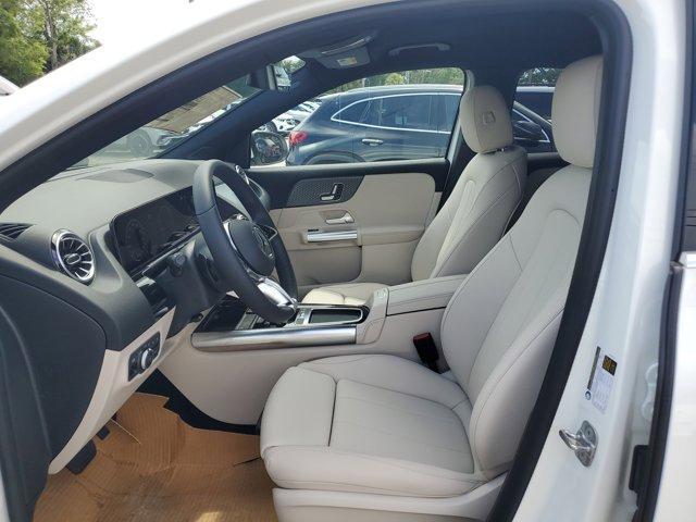 new 2025 Mercedes-Benz GLA 250 car, priced at $45,845