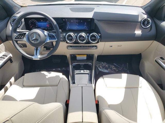 new 2025 Mercedes-Benz GLA 250 car, priced at $46,680