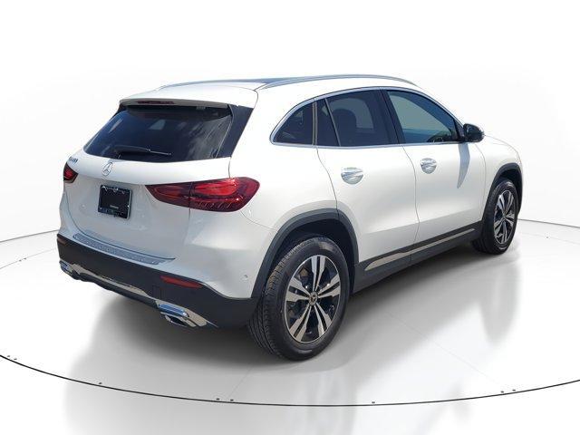 new 2025 Mercedes-Benz GLA 250 car, priced at $46,680