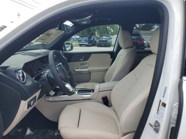 new 2025 Mercedes-Benz GLB 250 car, priced at $48,645