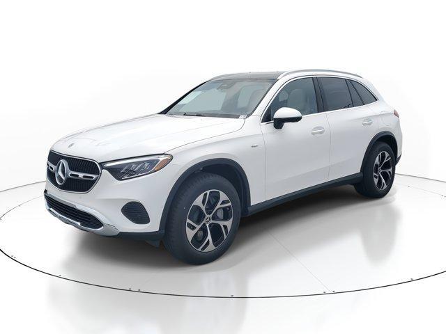 new 2025 Mercedes-Benz GLC 350e car, priced at $65,370