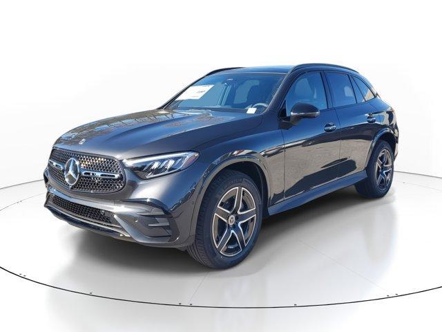 new 2025 Mercedes-Benz GLC 300 car, priced at $58,985