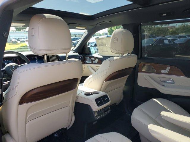 new 2025 Mercedes-Benz GLS 450 car, priced at $103,345