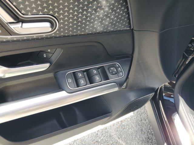 used 2025 Mercedes-Benz GLA 250 car, priced at $41,280
