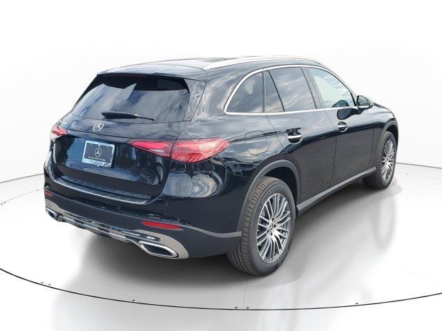 new 2025 Mercedes-Benz GLC 300 car, priced at $51,415