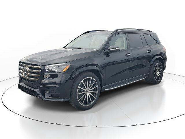 new 2026 Mercedes-Benz GLS 450 car, priced at $102,585