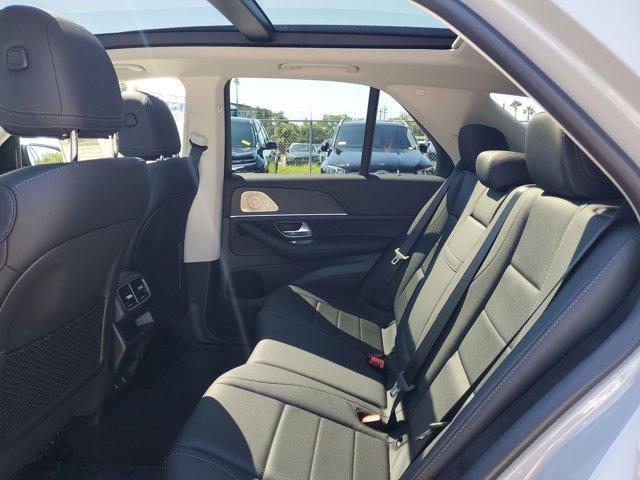 new 2026 Mercedes-Benz GLE 450 car, priced at $83,685