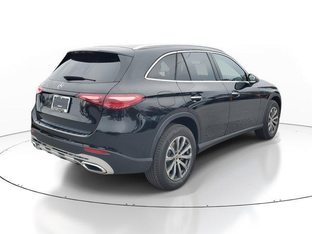 new 2025 Mercedes-Benz GLC 300 car, priced at $53,105