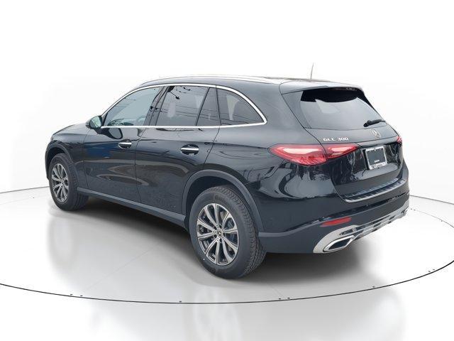 new 2025 Mercedes-Benz GLC 300 car, priced at $53,105