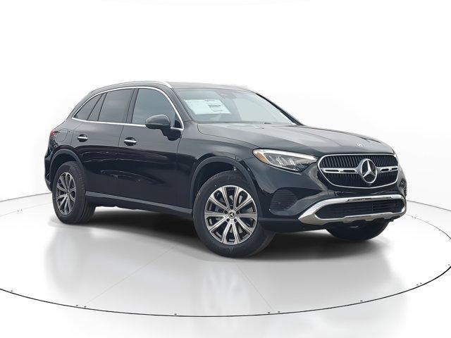 new 2025 Mercedes-Benz GLC 300 car, priced at $52,815