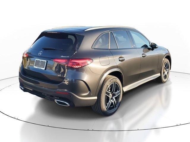 new 2025 Mercedes-Benz GLC 300 car, priced at $60,785