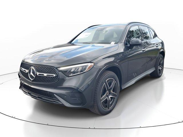 new 2025 Mercedes-Benz GLC 300 car, priced at $58,985