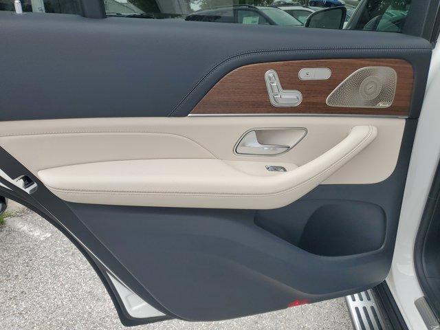 new 2026 Mercedes-Benz GLS 580 car, priced at $120,235