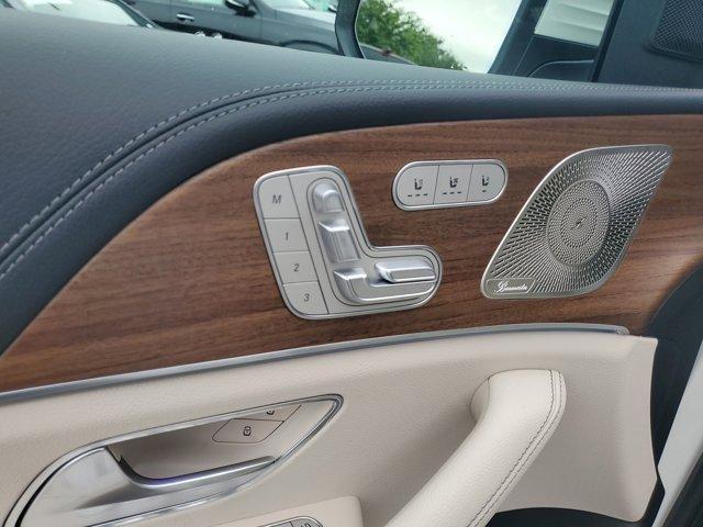 new 2026 Mercedes-Benz GLS 580 car, priced at $120,235