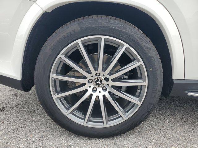 new 2026 Mercedes-Benz GLS 580 car, priced at $120,235
