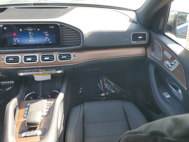 new 2026 Mercedes-Benz GLS 580 car, priced at $119,845