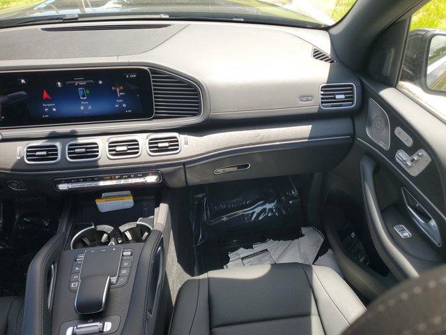 new 2025 Mercedes-Benz GLS 450 car, priced at $91,945