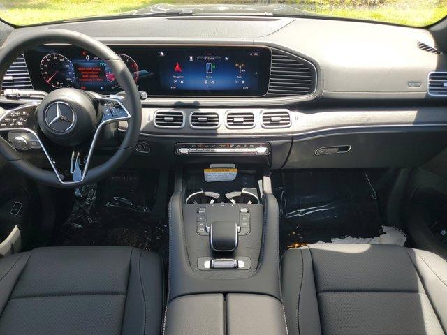 new 2025 Mercedes-Benz GLS 450 car, priced at $91,945