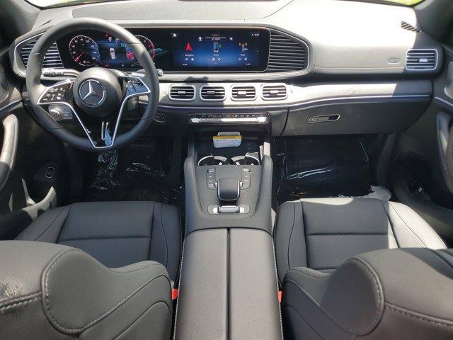 new 2025 Mercedes-Benz GLS 450 car, priced at $91,945