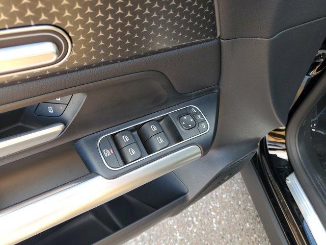 used 2025 Mercedes-Benz GLA 250 car, priced at $41,192