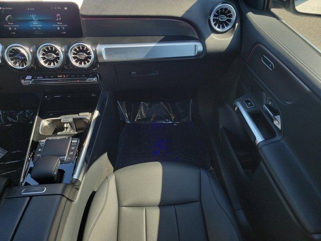 used 2022 Mercedes-Benz GLB 250 car, priced at $30,849