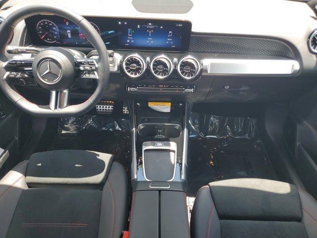 used 2025 Mercedes-Benz GLB 250 car, priced at $42,500