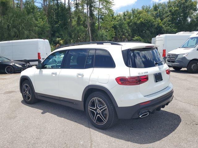 used 2025 Mercedes-Benz GLB 250 car, priced at $42,500