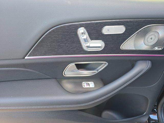 used 2025 Mercedes-Benz GLS 580 car, priced at $101,300