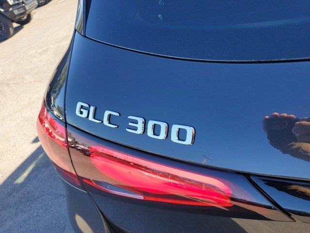 new 2025 Mercedes-Benz GLC 300 car, priced at $60,785