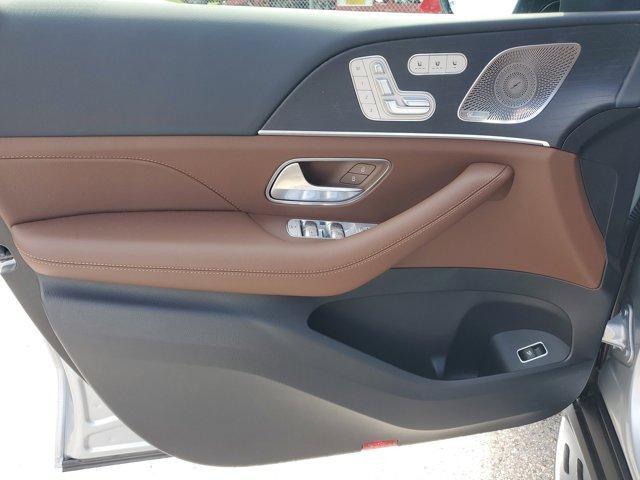 new 2025 Mercedes-Benz GLS 450 car, priced at $97,215