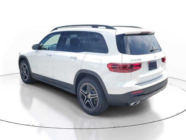new 2025 Mercedes-Benz GLB 250 car, priced at $51,995
