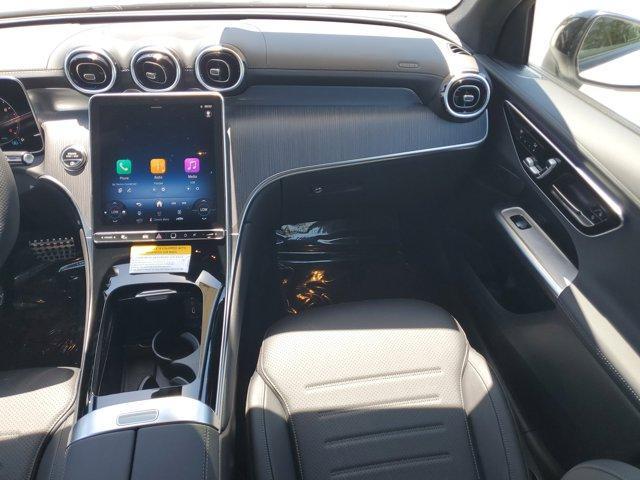 new 2025 Mercedes-Benz GLC 300 car, priced at $55,685