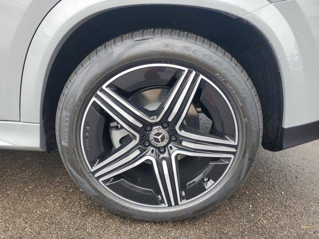 new 2026 Mercedes-Benz GLE 450 car, priced at $92,180