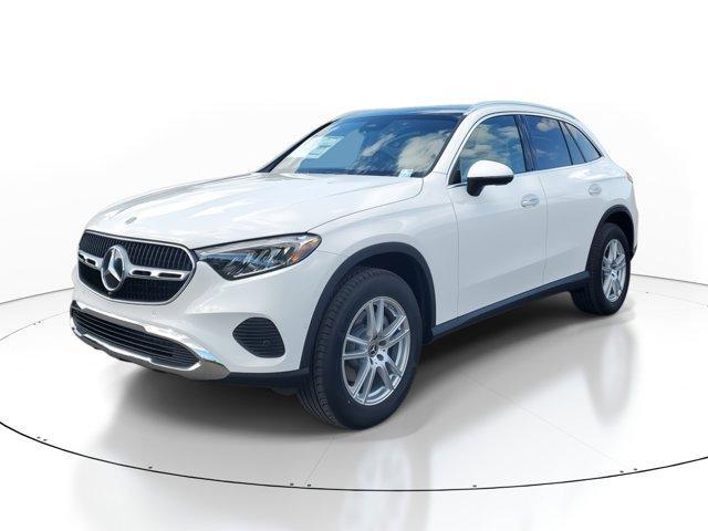 new 2025 Mercedes-Benz GLC 300 car, priced at $52,700