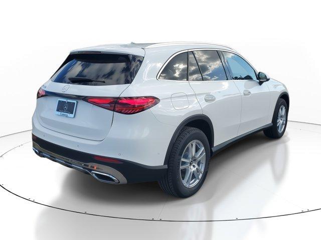 new 2025 Mercedes-Benz GLC 300 car, priced at $52,700