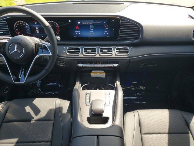 new 2025 Mercedes-Benz GLE 450 car, priced at $77,095