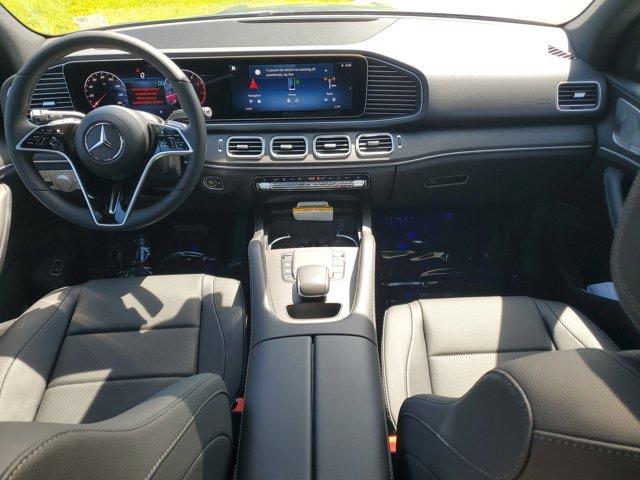 new 2025 Mercedes-Benz GLE 450 car, priced at $77,095