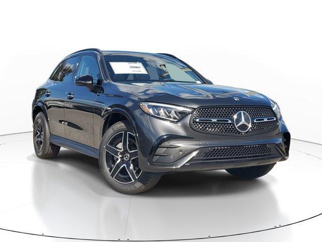 new 2025 Mercedes-Benz GLC 300 car, priced at $58,985